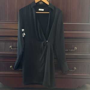NWT Aritzia wrap dress